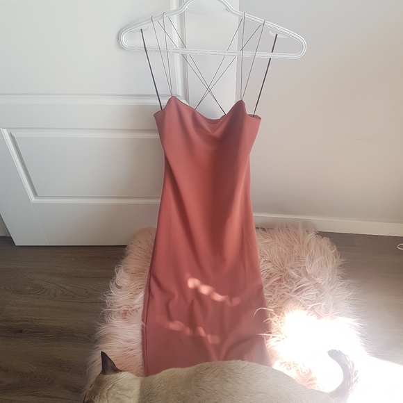 Dynamite bodycon midi dress - Picture 3 of 8